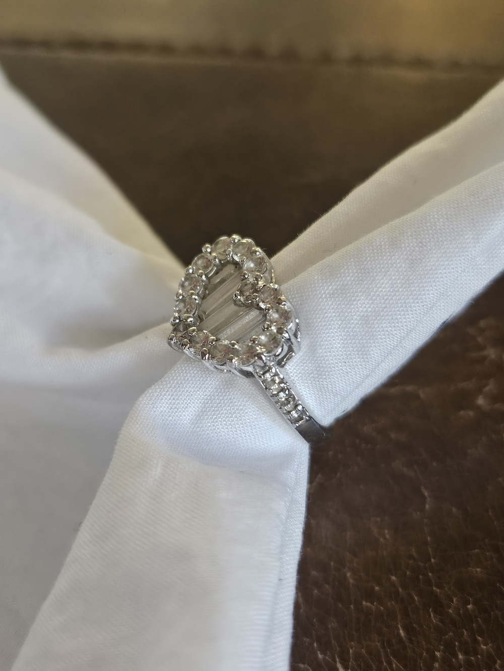 Heart Halo Faux Diamond Ring. Eye Catcher!! - Picture 6 of 8